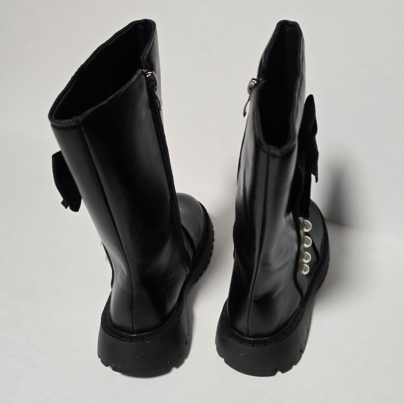 NWOT Girls' Black Boots with Bow and Pearl Detail, Size 32 (US 13) - Picture 6 of 11